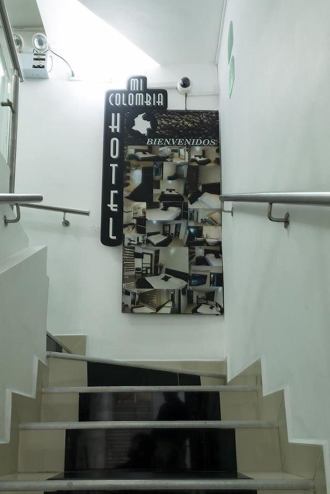 Ayenda 1254 Mi Colombia Medellín Exterior foto